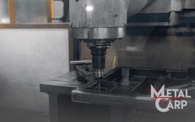 Fresatura CNC verticale pesante: lavoriamo i tuoi particolari fino a 3200 kg